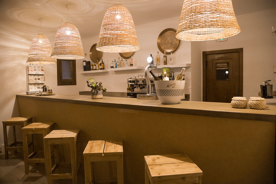 Restaurant image